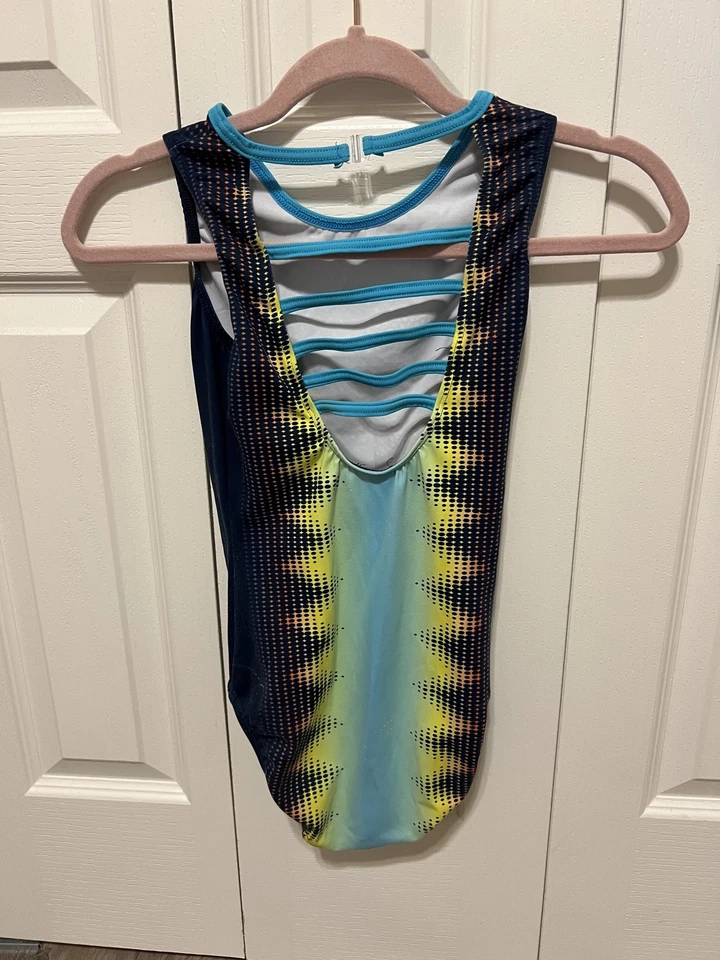 Небольшое гимнастическое трико для взрослых GK - Изображение 2 из 2