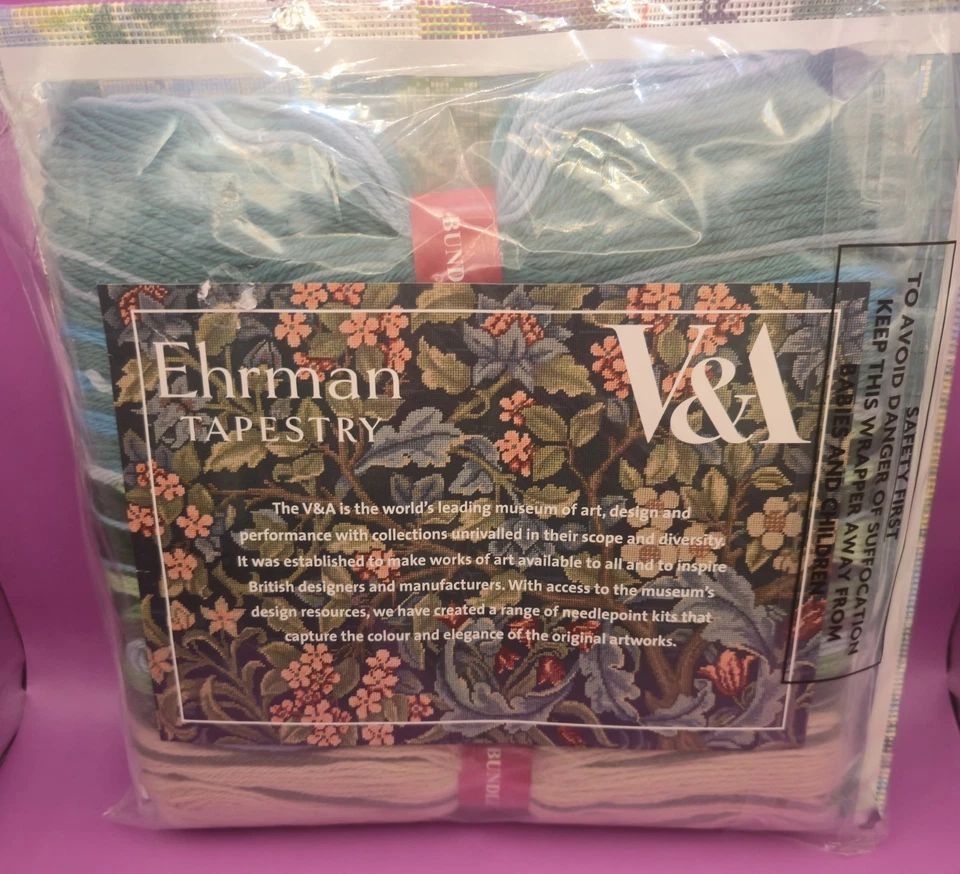 Ehrman Voysey’s River Cojín Aguja Kit Lona Victoria & Albert Sellado Foto 4 de 4