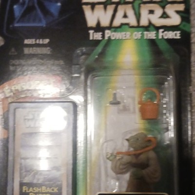 Kenner Star Wars Power of the Force Yoda Actionfigur FlashBack Foto