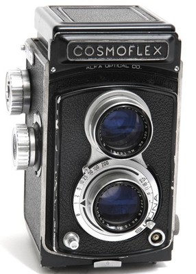 Cosmoflex TLR camera with S. Cosmo 3.5/7,5 cm lens Alfa Optical