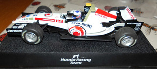 SCALEXTRIC HONDA RACING TEAM F1 JENSON NO 12 USED CONDITION CASE CRACKED