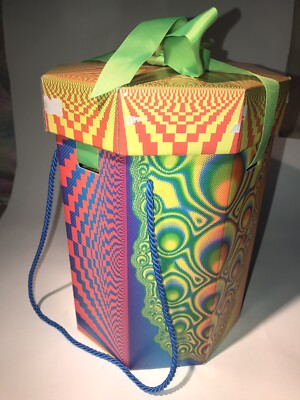 LUSH ''The Experimenter'' Badebombe Leerverpackung Geschenkbox achteckig