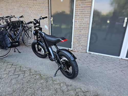 Bicicleta eléctrica de 20 pulgadas todoterreno, batería de 18 Ah ( 95% nuevo ) - Foto 3 di 8