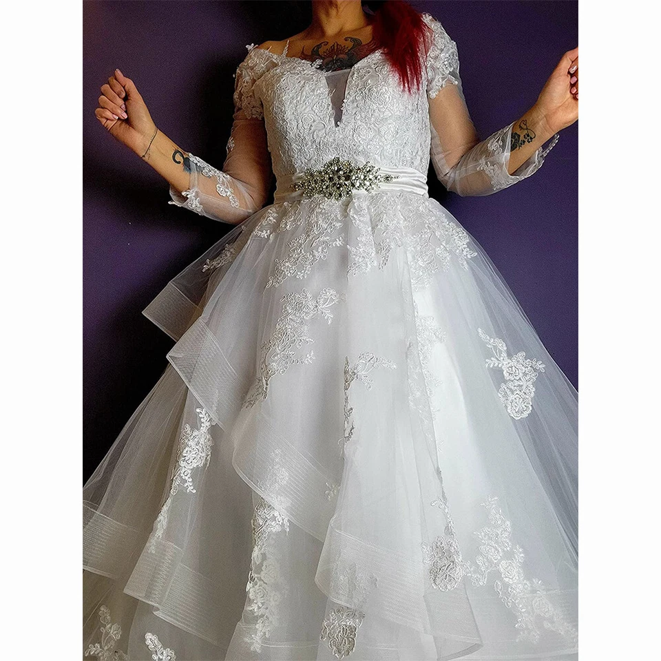 Vestidos de novia Champagne talla grande manga larga cuello en V niveles línea A vestido de novia Foto 4 de 4