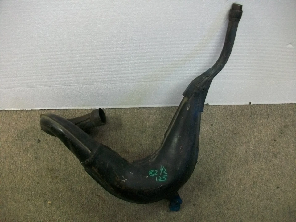 1982 Yamaha YZ125 Silenciador de Escape Câmara de Expansão Tubo de Escape 82 YZ 125 - Imagem 2 de 4