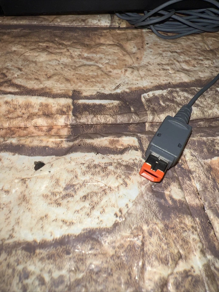 Nintendo Wii exclusive S terminal cable, Power Cord, And Sensor Accessories OEM - Image 4 of 4