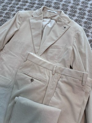 Made In Italy- 40R (34 W) - SLIM FIT - TAGLIATORE - Luxury Corduroy Suit  $ 1500