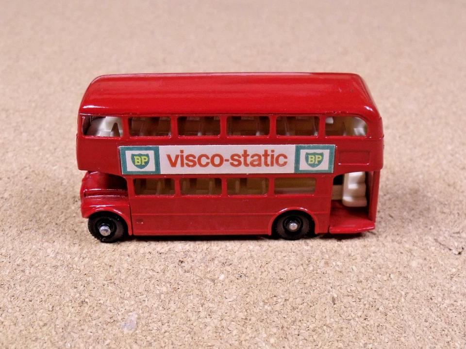 OLD VINTAGE LESNEY MATCHBOX # 5 LONDON BUS - Image 2 of 4