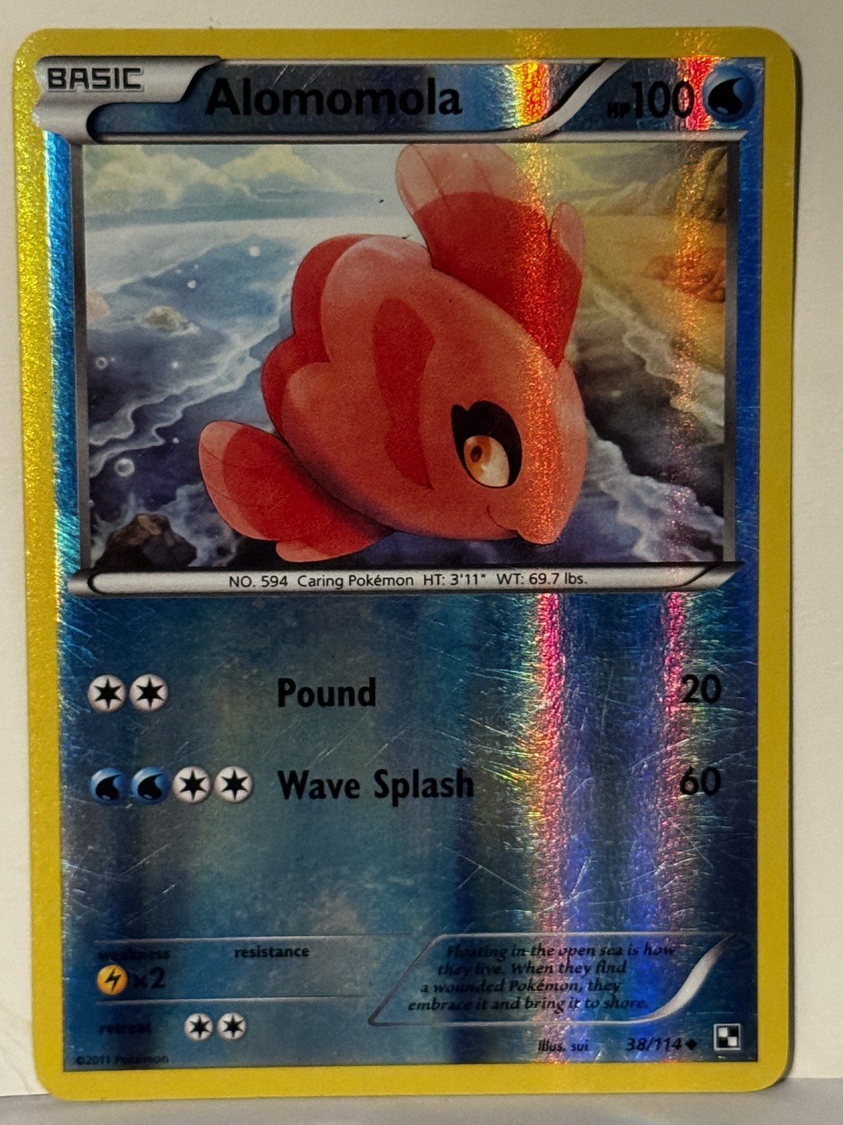 Alomomola (38) Reverse Holo 38/114 Black and White LP Pokemon Fast Ship