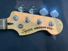Manche basse Squier Percussion 4 cordes occasion