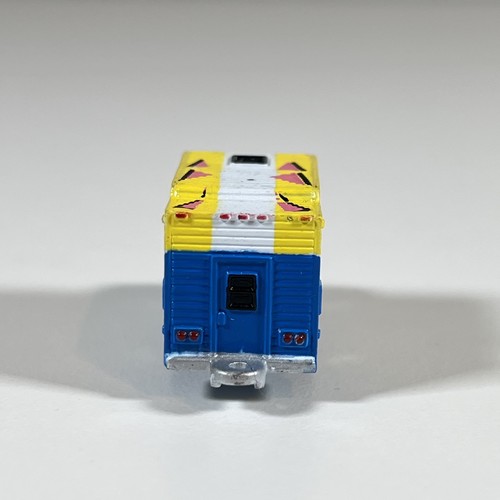 Vintage 1989 Galoob Micro Machines Chevy Camper Pickup Truck Neon Beach - Picture 3 of 7