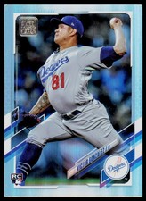2021 Topps Update Victor Gonzalez US76 Rainbow Foil Los Angeles Dodgers
