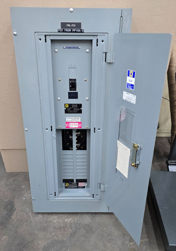 SQUARE D 50 AMP MAIN BREAKER NEHB PANELBOARD 480Y/277 VAC 3Ø 30 CIR NEHB-30435-1
