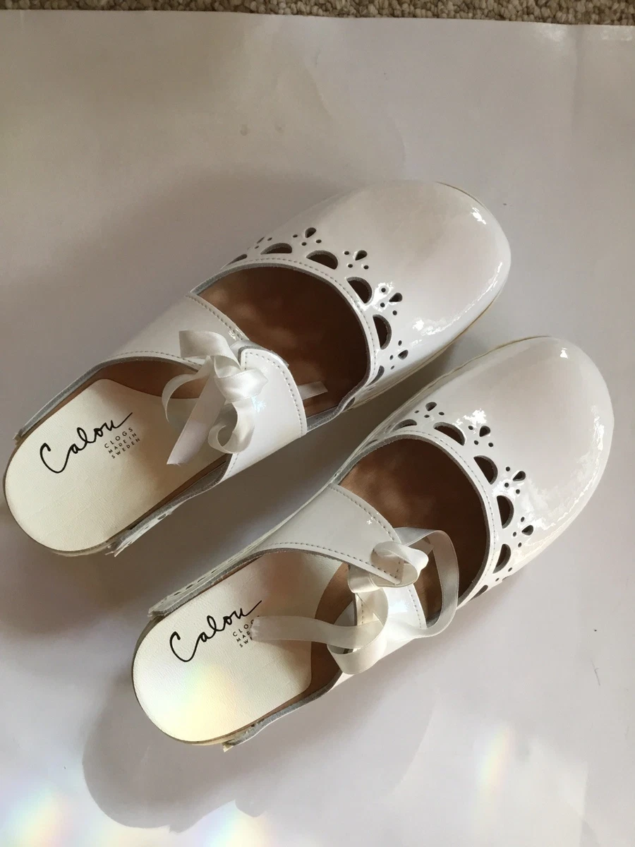Swedish Clogs White Size 40 Soft Soles And Adjustable With Cutouts