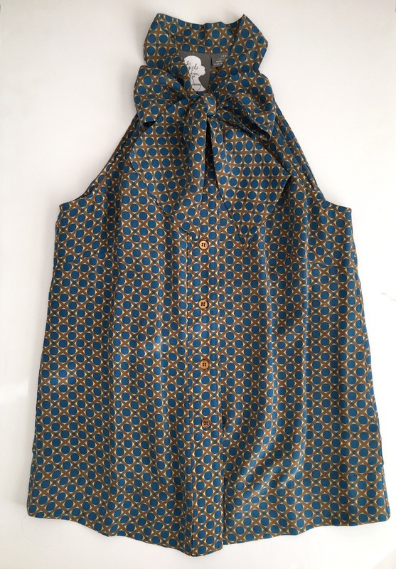 Anthropologie Girls From Savoy Bow Tie Silk Top, Size 0