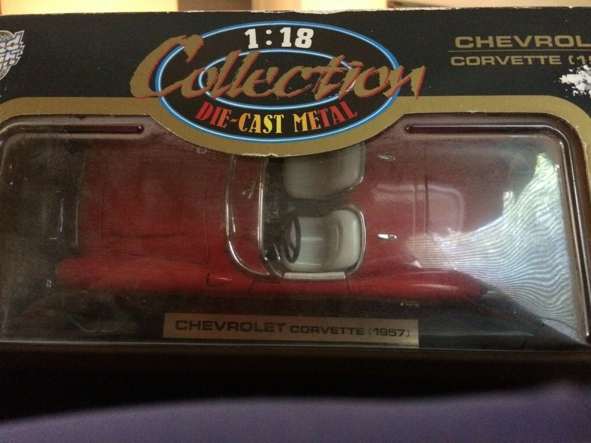 Road Tough 1/18ミニカー シボレーコルベット　1957 レッド Vintage 1957 Chevrolet Corvette 1:18 Scale Road Tough Die