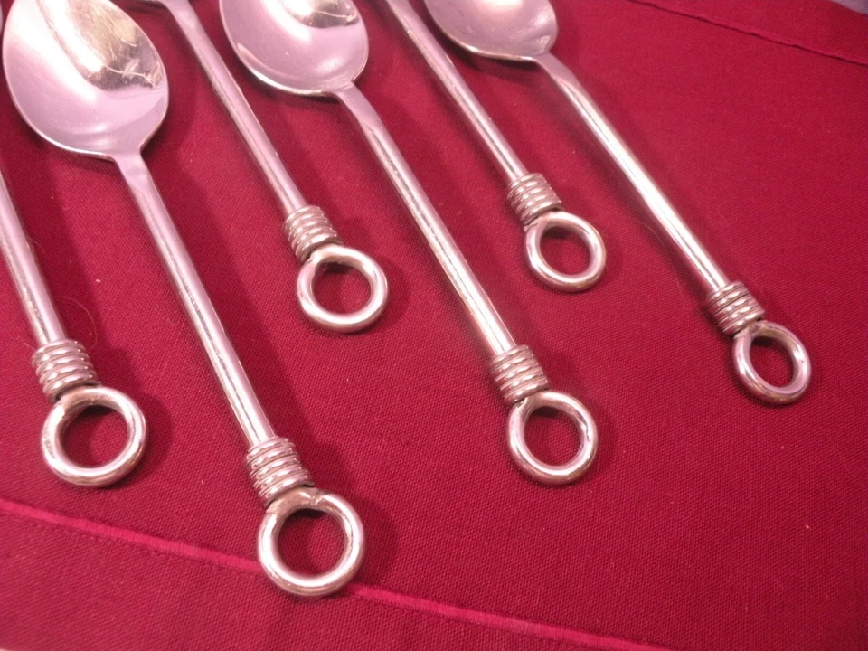 6 cucharas de sopa ovaladas Cuomo Place Gibson 18/8 cubiertos de acero inoxidable anillo abierto 8" Foto 4 de 4