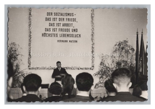 Sozialismus - ist Friede, das ist Arbeit, das ist Freude..' DDR Propaganda Foto - 第 1/2 張圖片