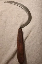 VINTAGE ANTIQUE FARM BUHLS PRIDE SICKLE 18" LONG WOODEN HANDLE 