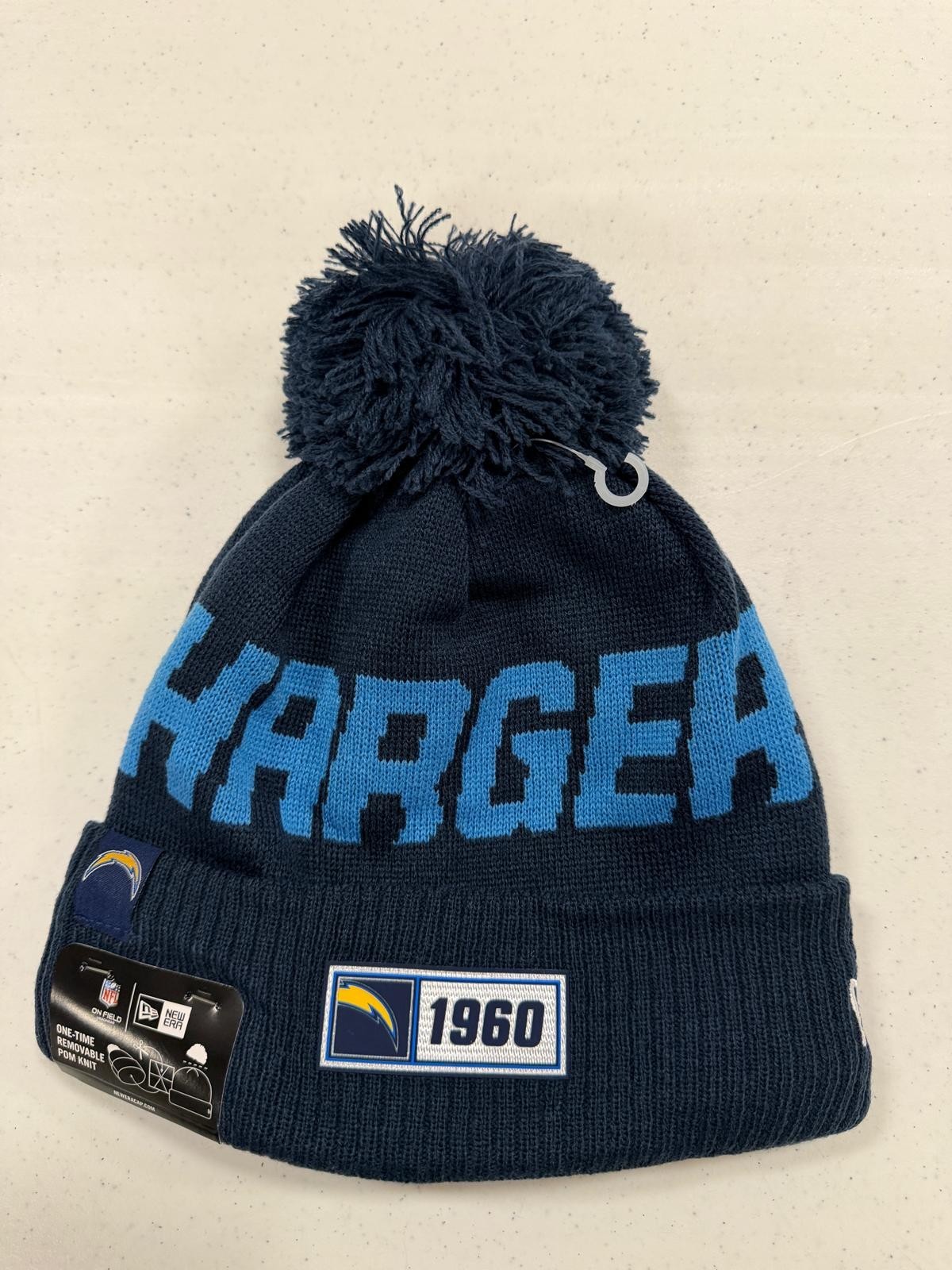 New Era Los Angeles NFL On Field Chargers Blue Pom Sport Knit RD OSFM Beanie Hat
