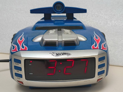 Hot Wheels Alarm Clock Car Engine Sounds  AM/FM Radio Working