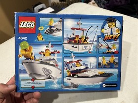 LEGO CITY: Fishing Boat (4642)