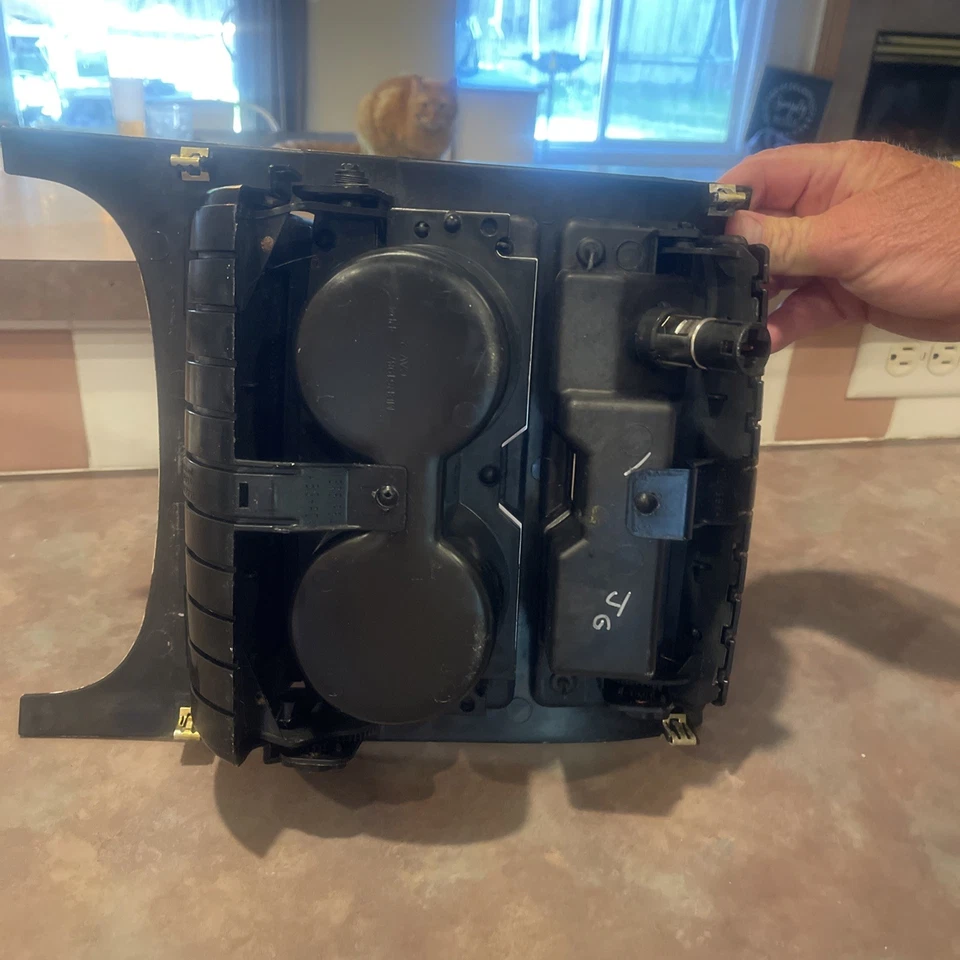 2007-2014 CADILLAC ЭСКАЛЕЙД РУБИНОВОЕ ДЕРЕВО ЗЕРНО ПОДСТАКАННИК OEM - Изображение 4 из 4