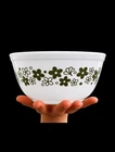 Vintage Pyrex Spring Blossom Crazy Daisy 402 Nesting Mixing Bowl 1 1/2 qt