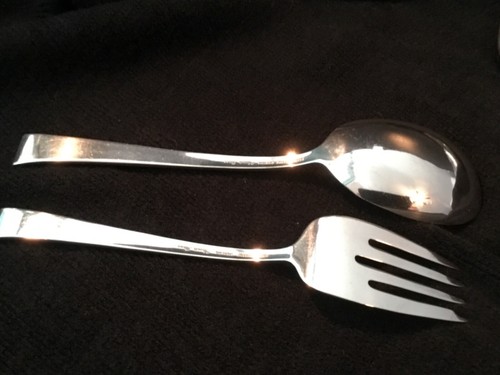 Classic Rose by Reed & Barton Sterling Silver Large 9” Salad Spoon and Meat Fork - Picture 2 of 6