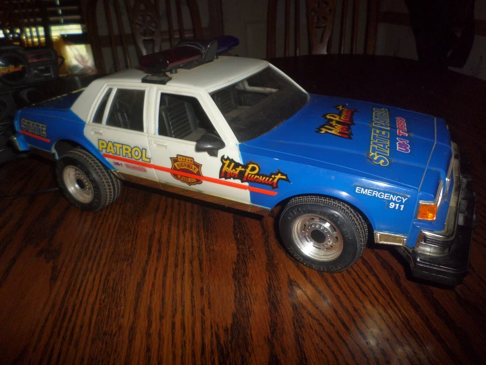 VTG NEW BRIGHT Radio Remote Control RC State Patrol Police Car HOT PURSUIT Works - Image 2 of 4