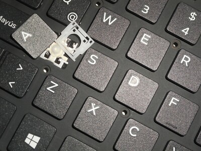 Single Key Cap + Clip For Dell Inspiron 3580 P/N: 227G2 Model: NSK-EC0SW/C/U