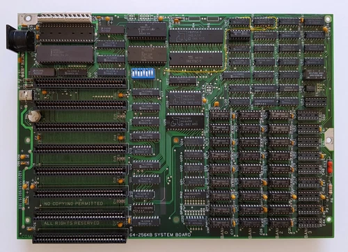 IBM PC/XT 5160 64-256KB SYSTEM BOARD 6320155 ROM v. 2 mit Intel D8088 CPU 8-BIT