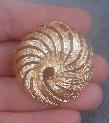 Napier Brushed gold Tone Swirl Open work Brooch/pin
