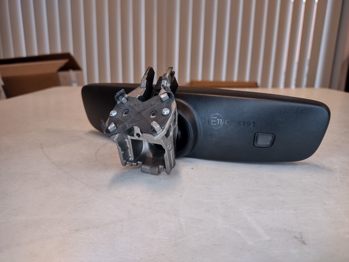 OEM Volkswagen Interior Automatic Mirror- BROKEN TAB 
