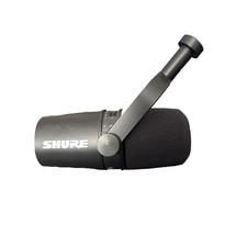 Shure MV7 USB/XLR Dynamic Podcast Microphone Used Excellent Condition