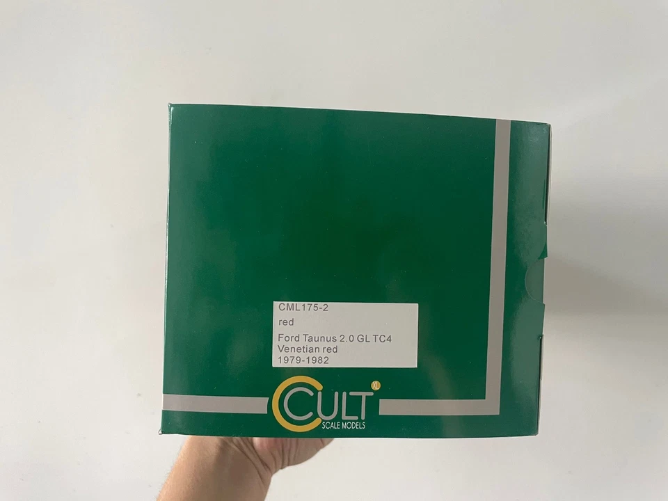 Cult 1:18 Scale Resin Model Car Ford Taunus 2.0 GL TC4 Venetian Red 1979-1982 - Image 2 of 2