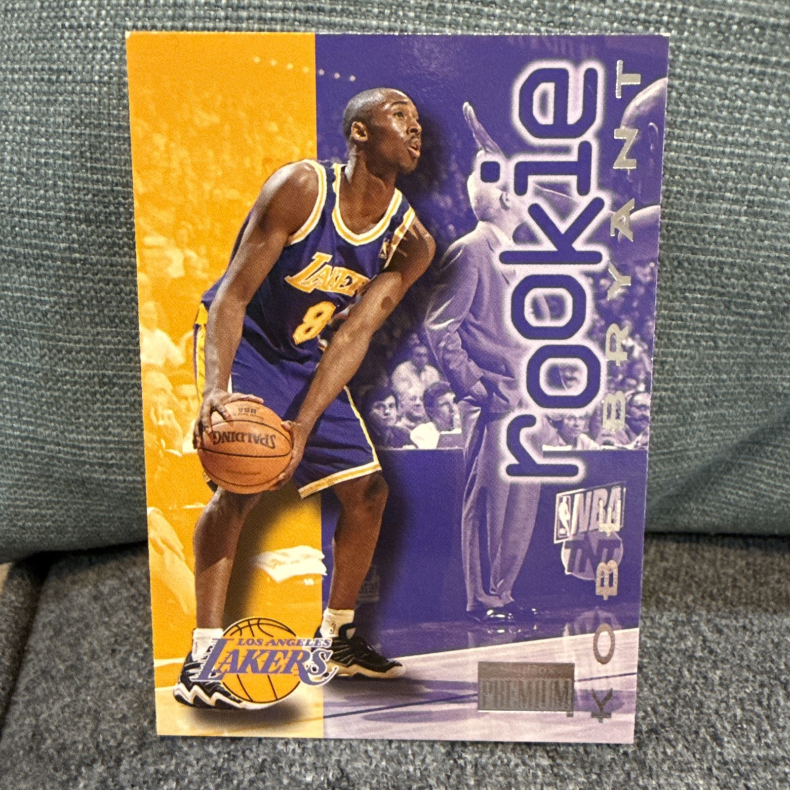 1996-97 Skybox Premium Kobe Bryant #203 (RC) Rookie Card Lakers