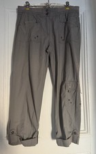 Chico  s Cargo Pants Size 0.5 Small/6 Gray Cotton Spandex Capri Elastic Waist