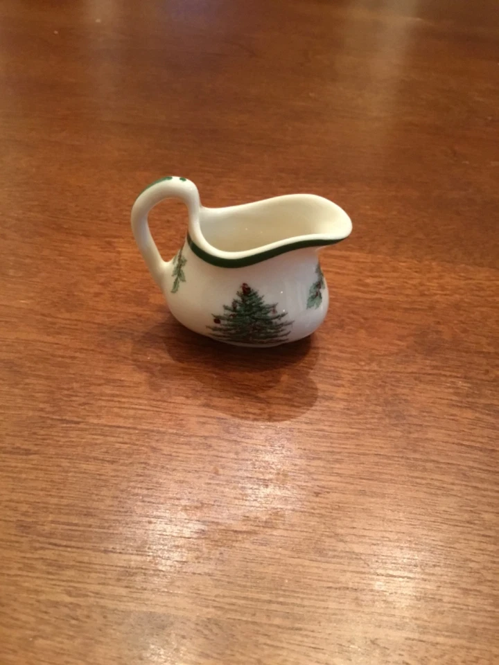 Spode Christmas Tree Minature Tea Pot, Sugar & Creamer Set - New in Original Box - Image 2 of 4