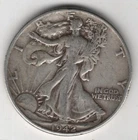1942 P WALKING LIBERTY HALF DOLLAR 90% SILVER PHILADELPHIA .50¢ UNITED STATES