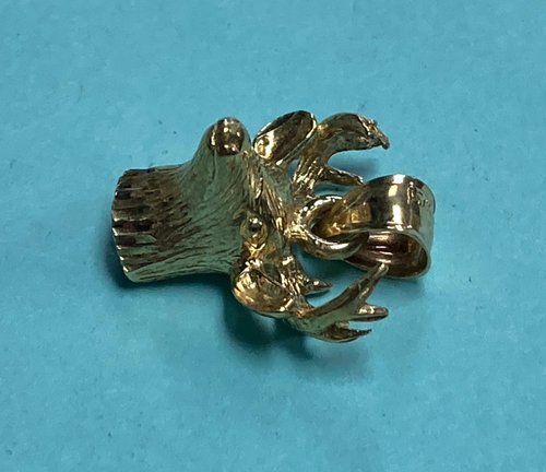 Unisex White Tail Deer Pendant With Big Buck Rack ~ 10K Yellow Gold - Picture 3 of 8