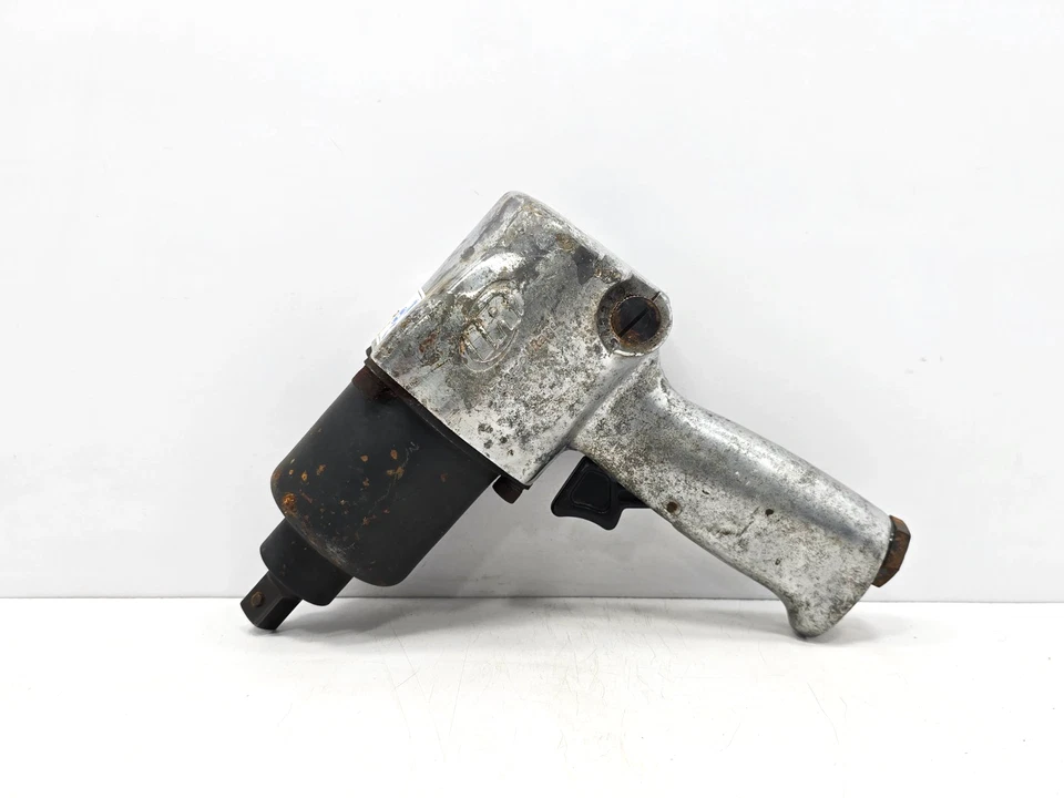 2705P1 INGERSOLL RAND 1/2″ AIR IMPACT WRENCH - Image 2 of 4