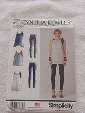 Simplicity 1372, Misses Mini-Dress Or Top, Tunic And Leggings, Sizes 14-22, UC