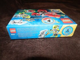 LEGO Atlantis 8057 Wreck Raider 64 Pieces NEW