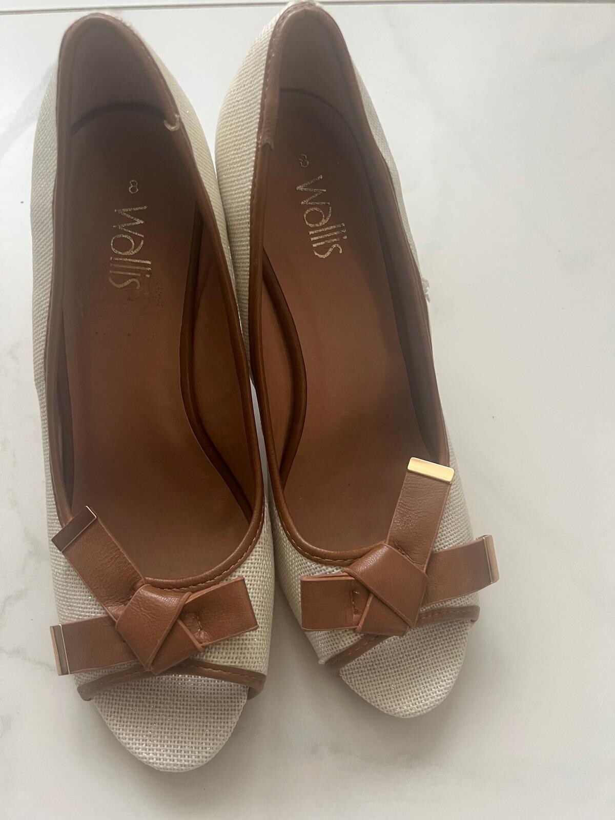 APL Wallis nuovi sandali donna beige donna zeppa scarpe estive tacco misura 8