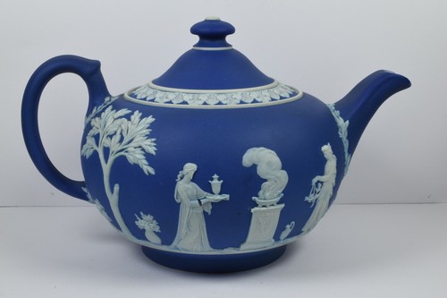 Lovely Antique Wedgwood Cobalt Blue & White Jasper Dip 1½ Pint Teapot - Picture 2 of 5