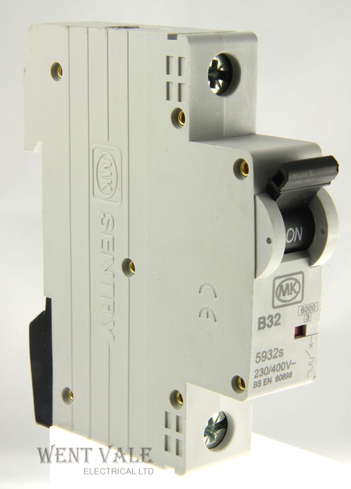 MK Sentry - 5932s - 32a Type B Single Pole MCB S5 Model Unused