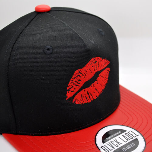 BRAND NEW BLVCK LABEL SNAPBACK BLACK RED FAUX LEATHER BRIM RED LIPS EMBROIDERED - Picture 1 of 4