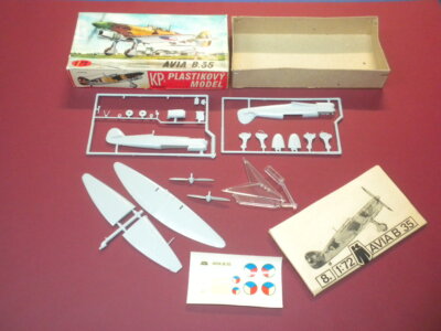 AVIA B.35 1/72 scale KP MODEL AIRPLANE kit