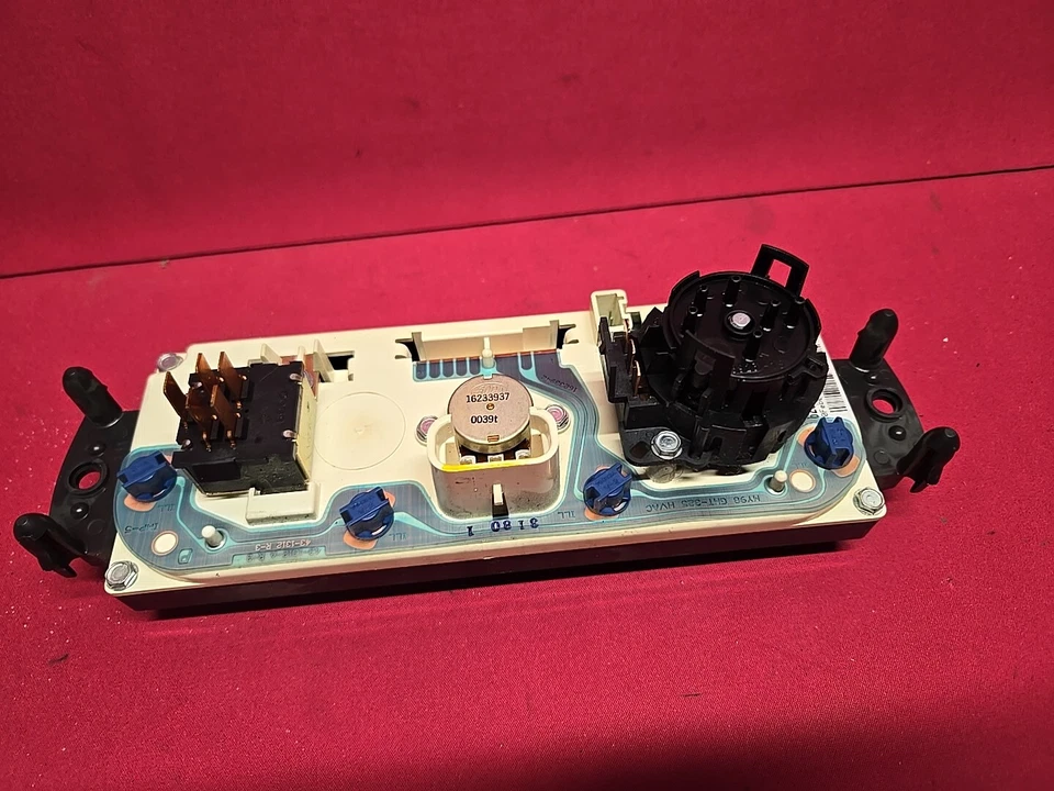 Chevrolet GMC Oldsmobile 1999-2005 unidad de control de clima climatización con aire acondicionado 16250535 Foto 3 de 4